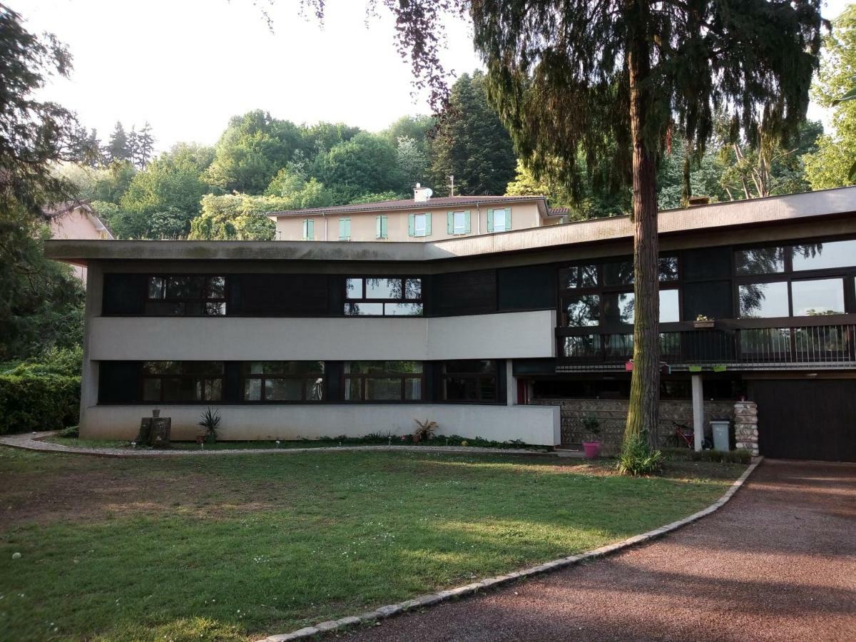 Apartament Maison D'Architecte Au Bord De L'Eau Pont-dʼAin Zewnętrze zdjęcie