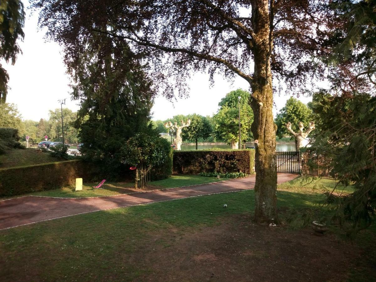 Apartament Maison D'Architecte Au Bord De L'Eau Pont-dʼAin Zewnętrze zdjęcie
